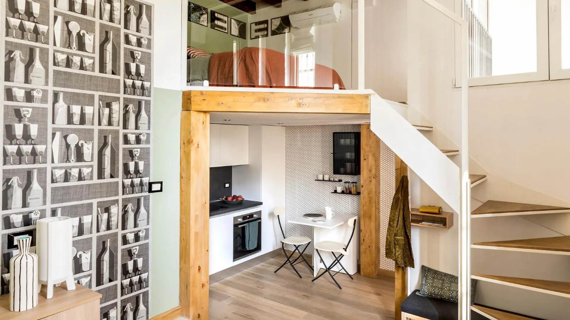 Apartment The Green; Luxury Loft In The Center Of Milan Italy